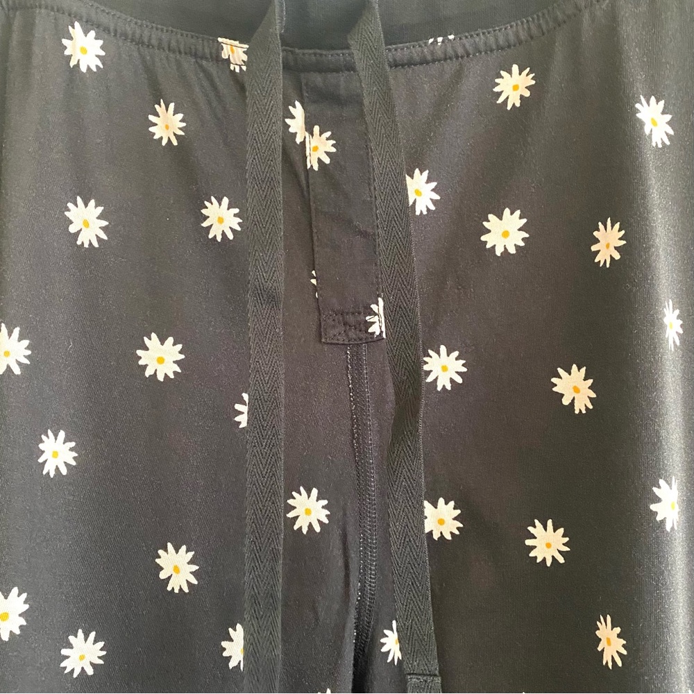 Love Hanna Long sleeve PJs XL 100%cotton. - Picture 4 of 5